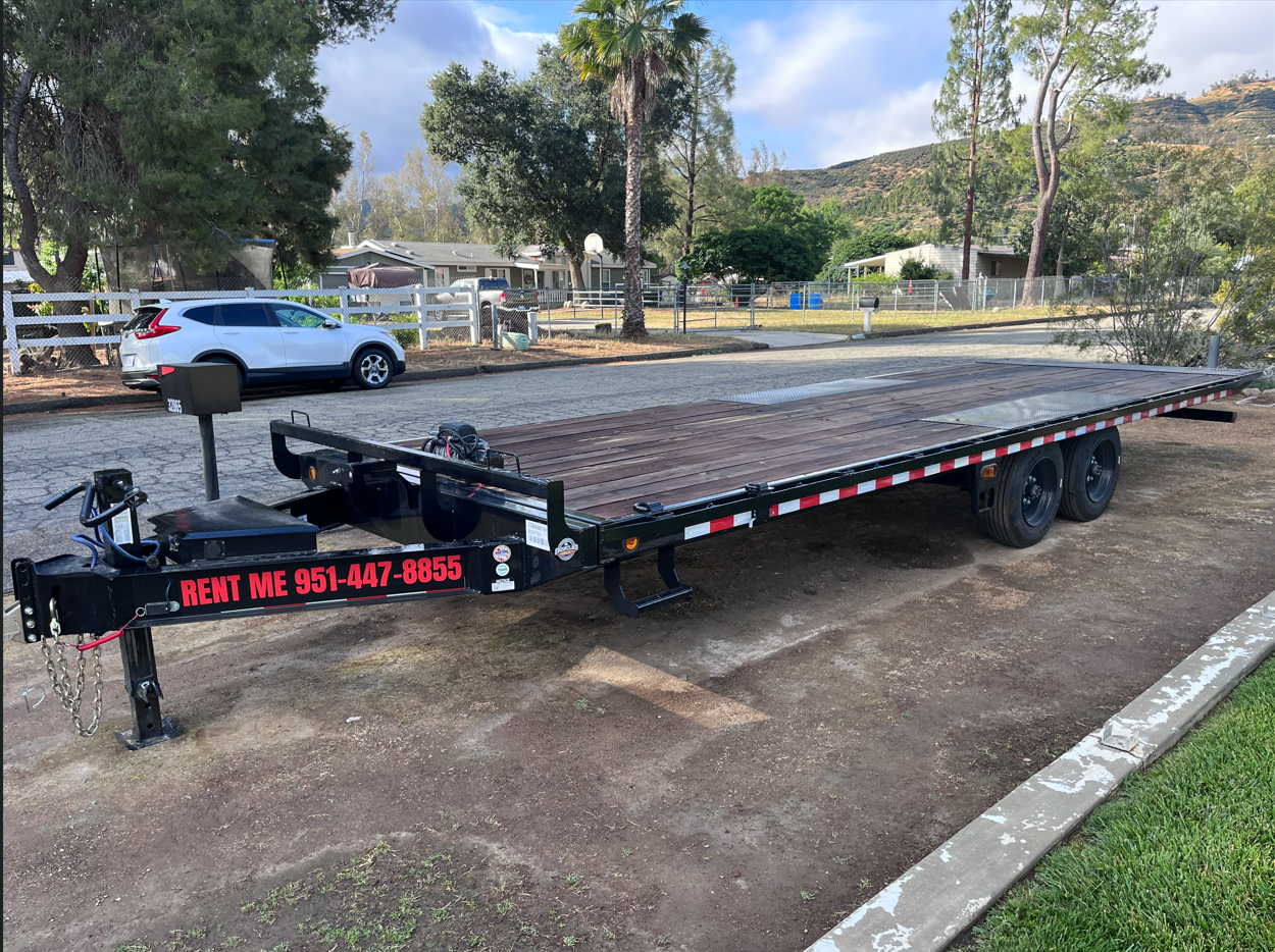 26' Deckover Tilt Trailer trailer rental in Wildomar CA - View 1