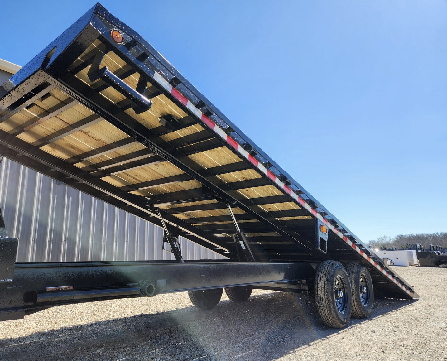 26' Deckover Tilt Trailer thumbnail 3