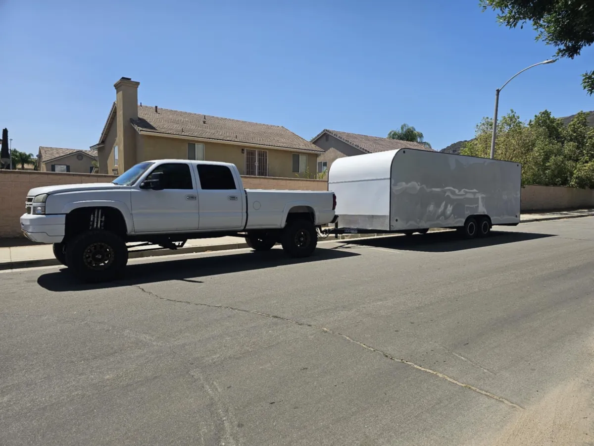 24' Enclosed Trailer
