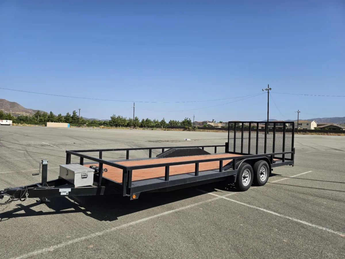 20 foot utility trailer rental in Wildomar CA for hauling equipment and materials